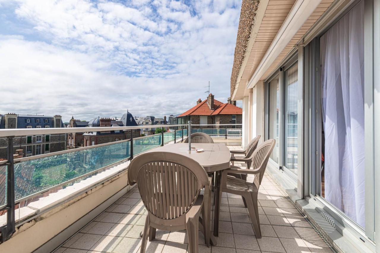 Residence Le Crystal Dinard Plage Esterno foto