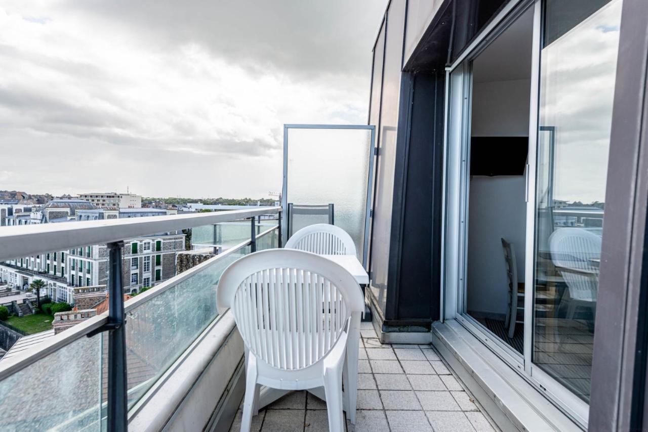 Residence Le Crystal Dinard Plage Esterno foto