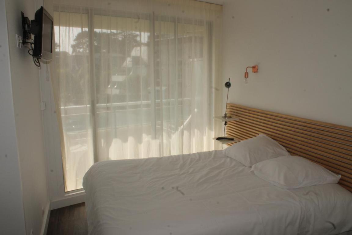 Residence Le Crystal Dinard Plage Esterno foto