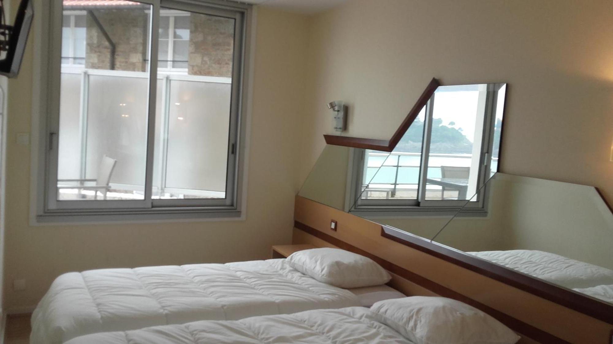 Residence Le Crystal Dinard Plage Esterno foto